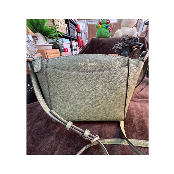 kate spade Handbags - Kate Spade Green Leather Crossbody Bag NWT